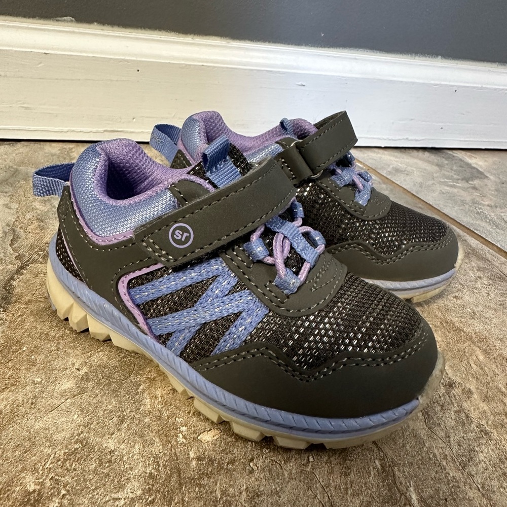Girls stride rite shoe 6T